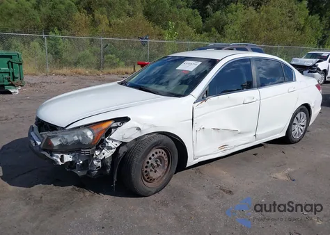 2010 Honda Accord 2.4 Lx z USA, uszkodzony, nr VIN 1HGCP2F33AA013876